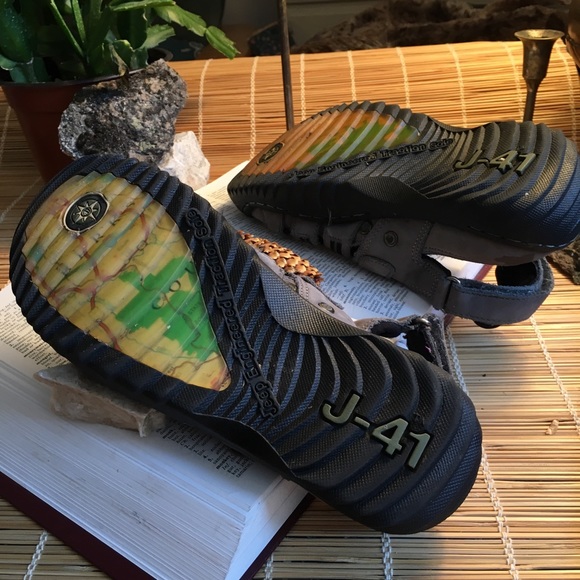 LIKE NEW! J - 41 SeaLine WJ06SEA Terrain Sandal - Picture 3 of 8